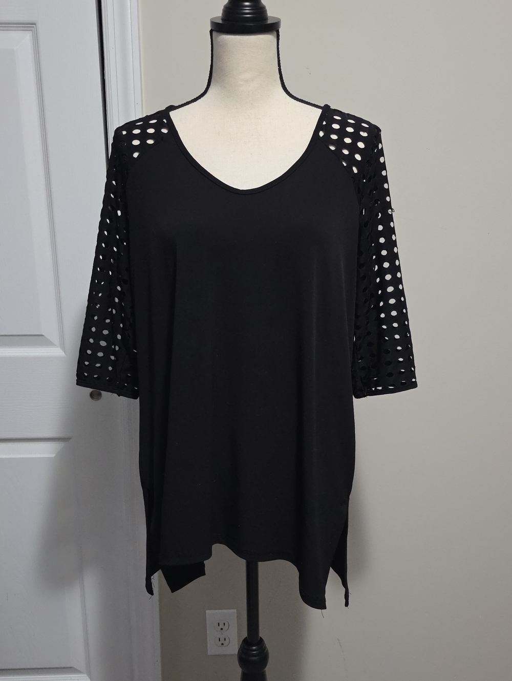 Clara Sun Woo Pointelle Asymmetrical Laser Cut Out Top Tunic Shirt Medium